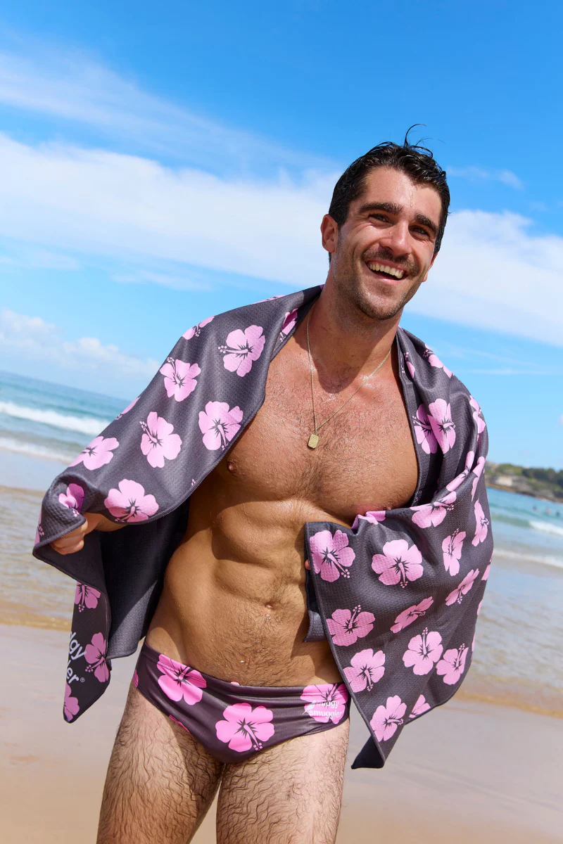 Double Sided Towel in Brown and Pink Hibiscus - Image 5