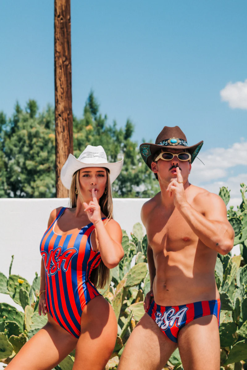 Scoop One Piece in 4th of July: USA - Image 4