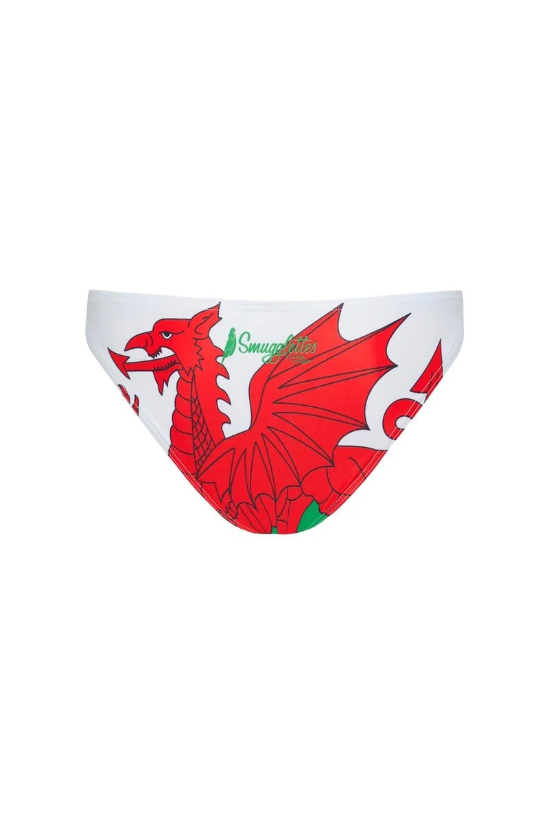 Shelly Bottoms in Welsh Flag